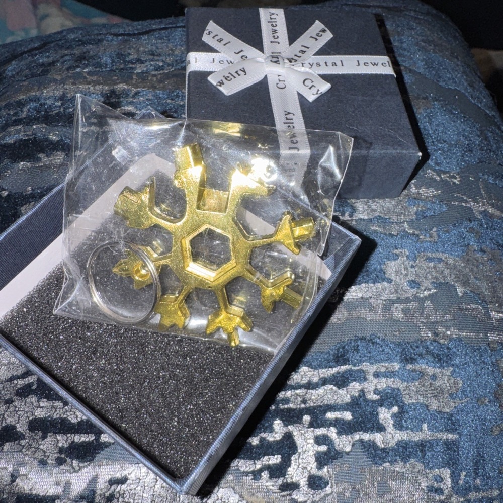 Gold ADVENTURE TOOL 15-In-1 Metric MULTI-TOOL Stainless Steel Snowflake Keychain